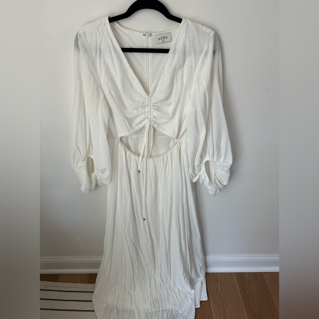 Spring White Maxi Dress With Ruched Front